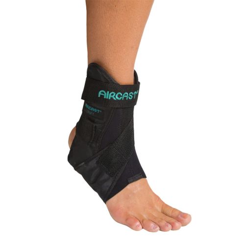 Aircast Airsport Ankle Brace for rigid sports protection